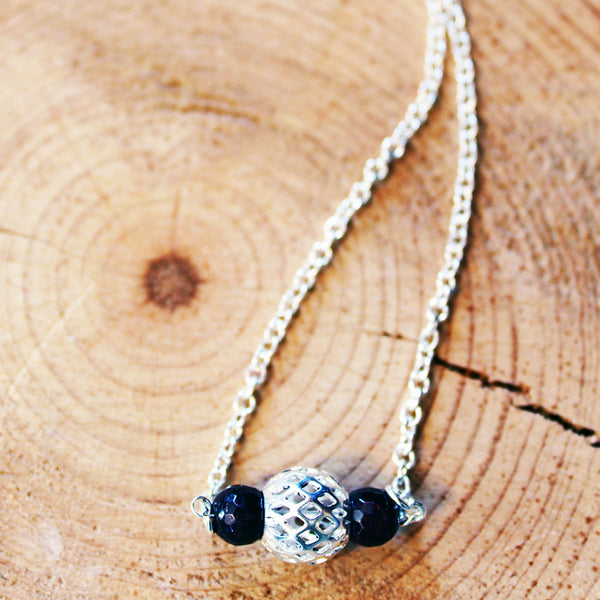 Bar Necklace with Garnet