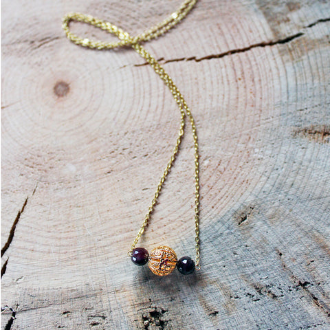 Bar Necklace with Garnet